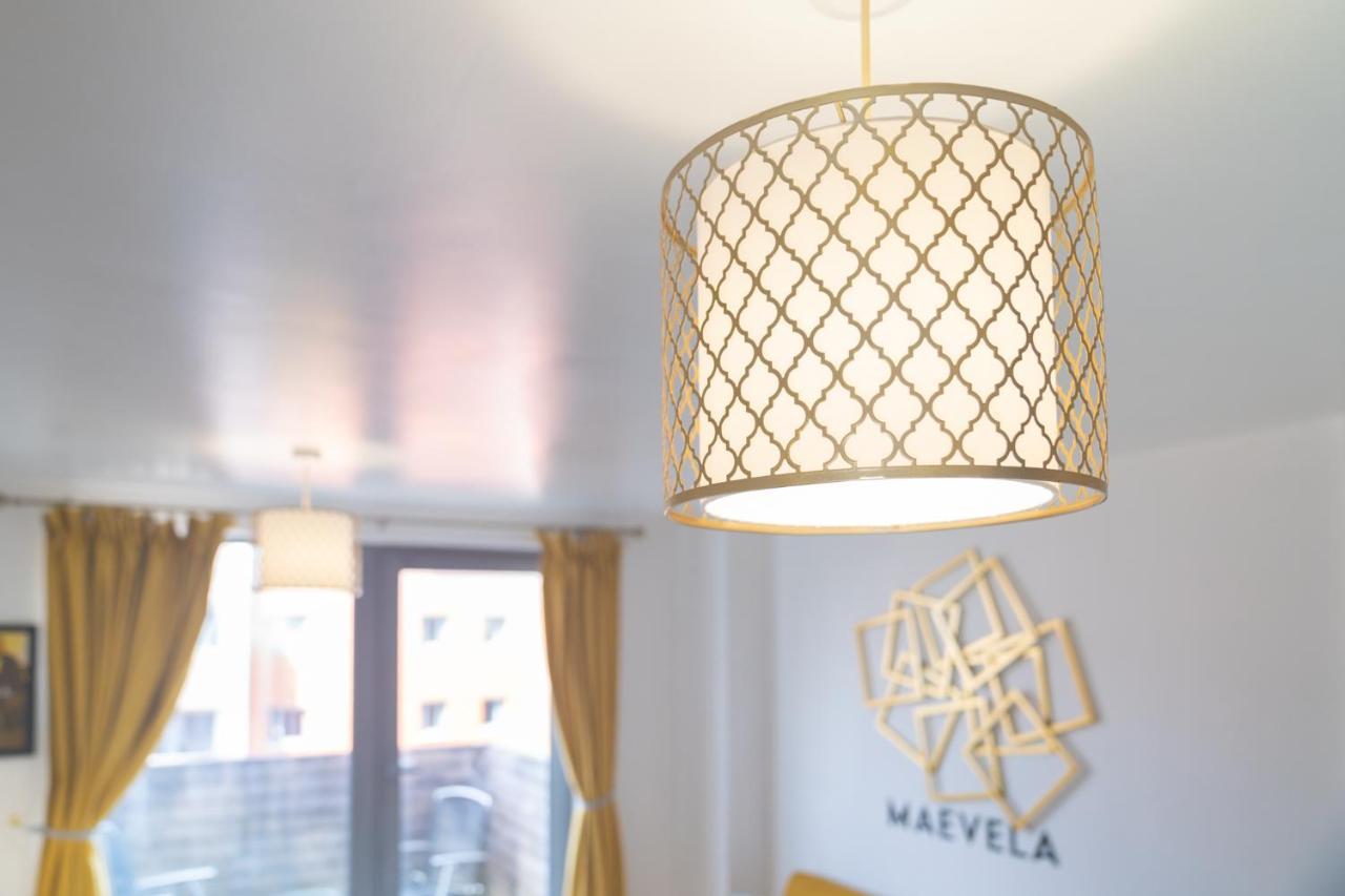 Maevela Apartments - Ultra Lavish Luxury 2 Bed Apartment City Centre - With Balcony - Free Secure Parking - Ps4 & Smart Tv'S Birmingham Exterior photo