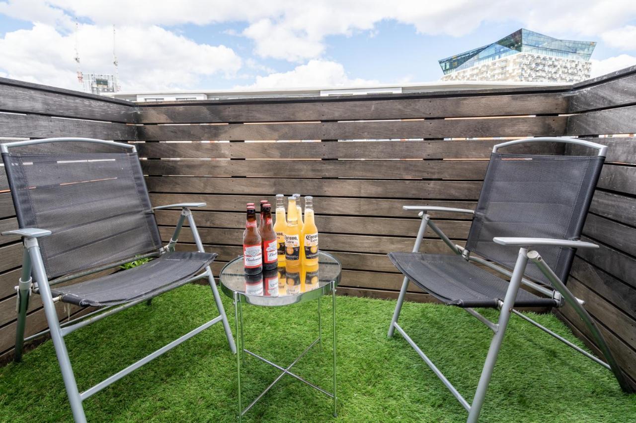 Maevela Apartments - Ultra Lavish Luxury 2 Bed Apartment City Centre - With Balcony - Free Secure Parking - Ps4 & Smart Tv'S Birmingham Exterior photo