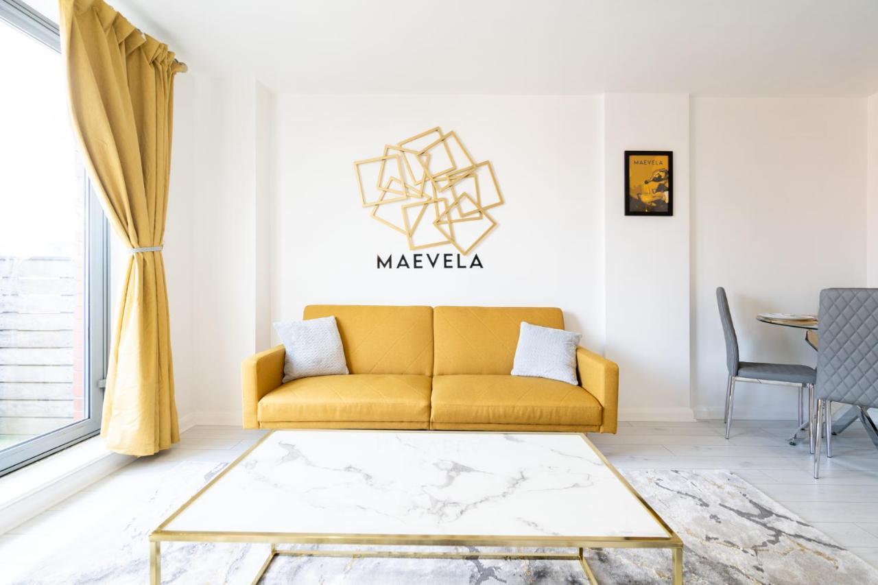 Maevela Apartments - Ultra Lavish Luxury 2 Bed Apartment City Centre - With Balcony - Free Secure Parking - Ps4 & Smart Tv'S Birmingham Exterior photo